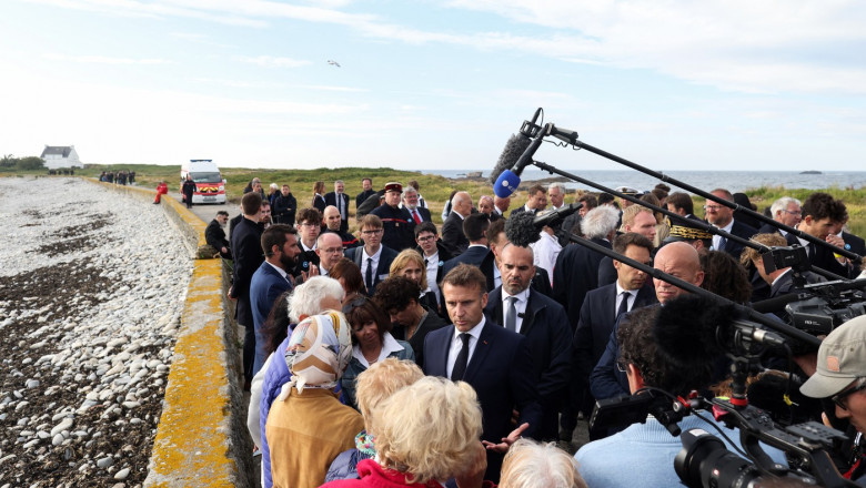 Le président Emmanuel Macron se rend sur l’île de Sein dans le cadre des commémorations du 84ème anniversaire de l’Appel du 18 juin 1940