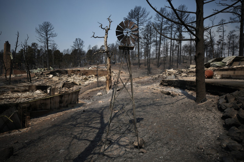 Wildfires destroyed 1400 structures in village of Ruidoso, New Mexico