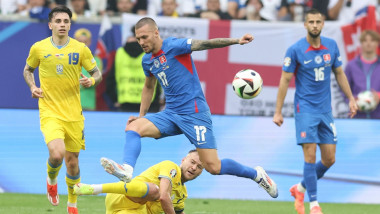 faza de joc din meciul slovacia ucraina de la euro 2024
