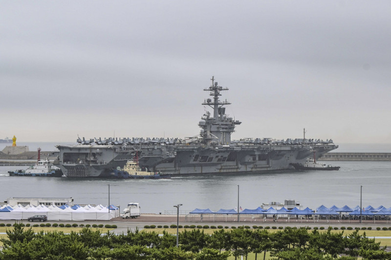 USS Theodore Roosevelt (CVN-71)