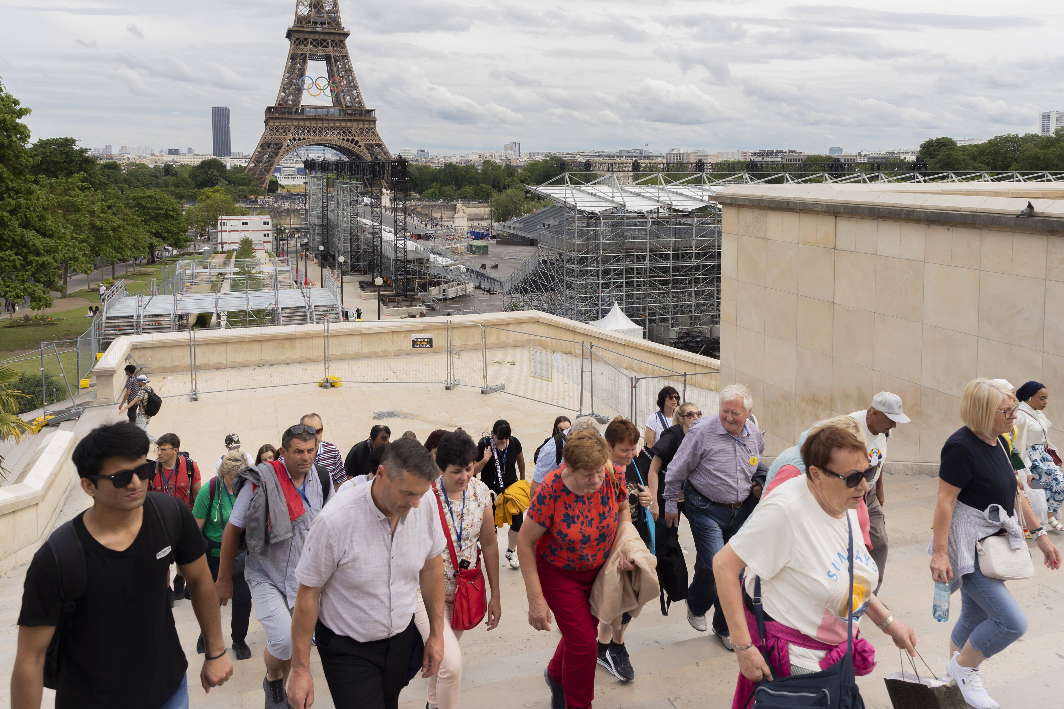 „Sportivii ar putea leșina în arene”. Avertisment dur de la Paris după valul de caniculă. Ce se întâmplă cu Jocurile Olimpice