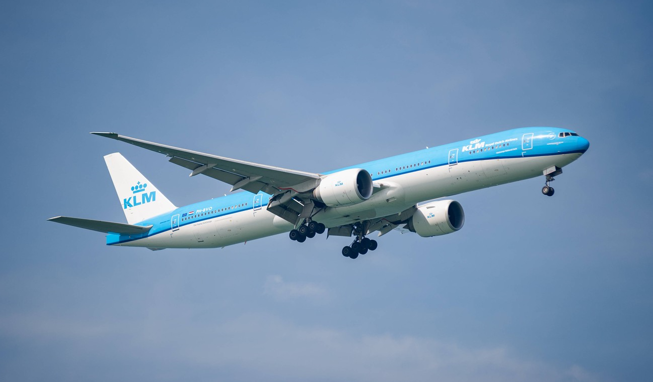 Un avion Boeing 777 al KLM a revenit pe aeroportul din Amsterdam din cauza unei probleme tehnice