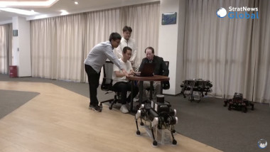 Captură video de la o demonstrație a acțiunilor robotului