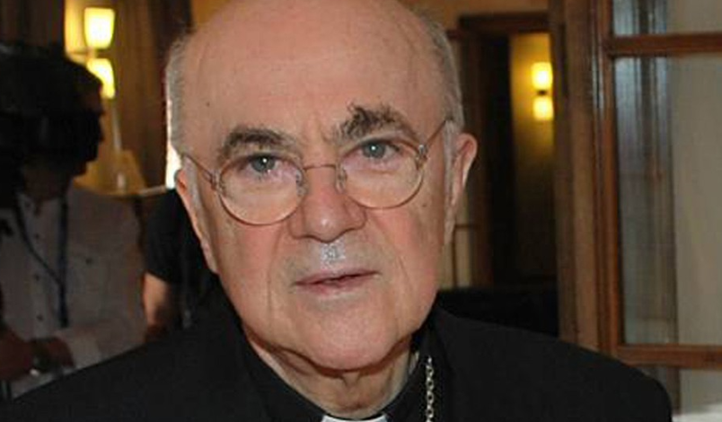Excomunicare la Vatican. Un critic virulent al Papei, arhiepiscopul Carlo Maria Vigano, a fost găsit vinovat de schismă