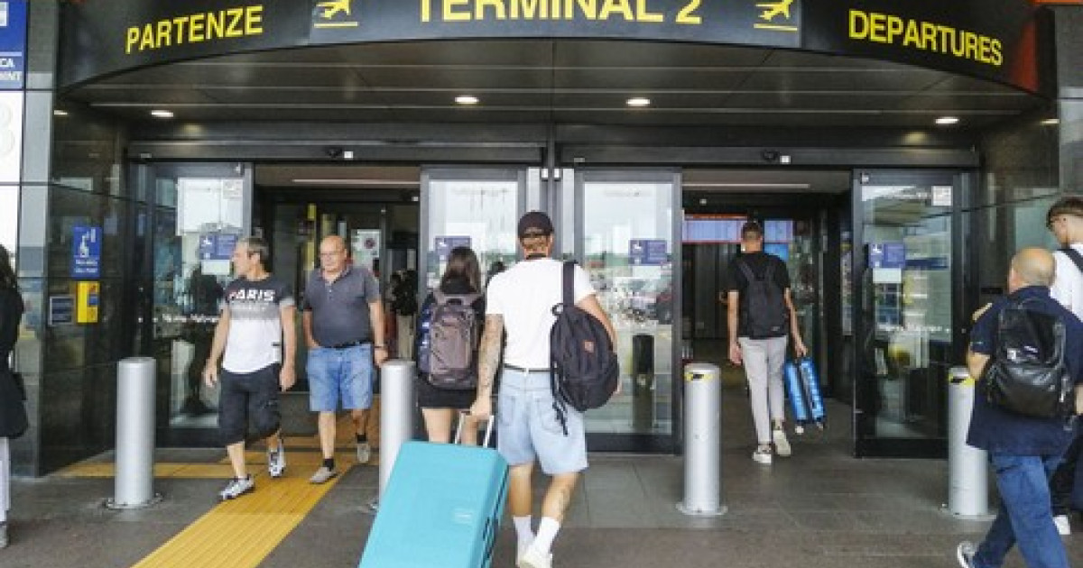 Aeroportul Milano-Malpensa poartă oficial numele lui Silvio Berlusconi
