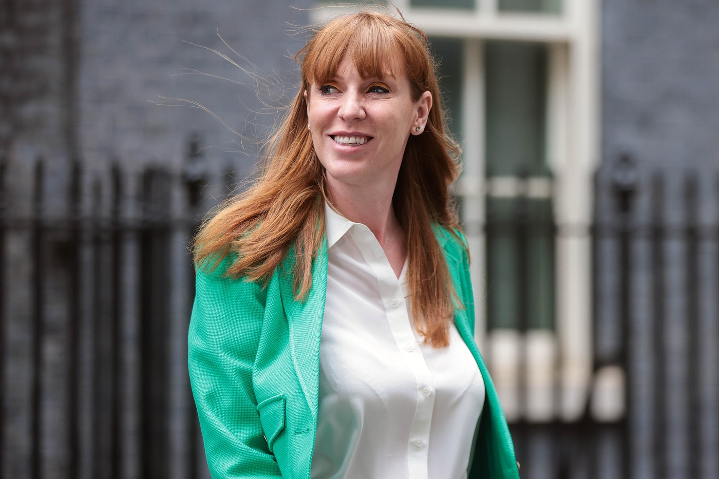 Scandal fiscal la Londra: vicepremierul Angela Rayner admite că a plătit taxe mai mici decât datora