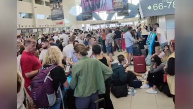 Pasageri blocați pe aeroportul Otopeni