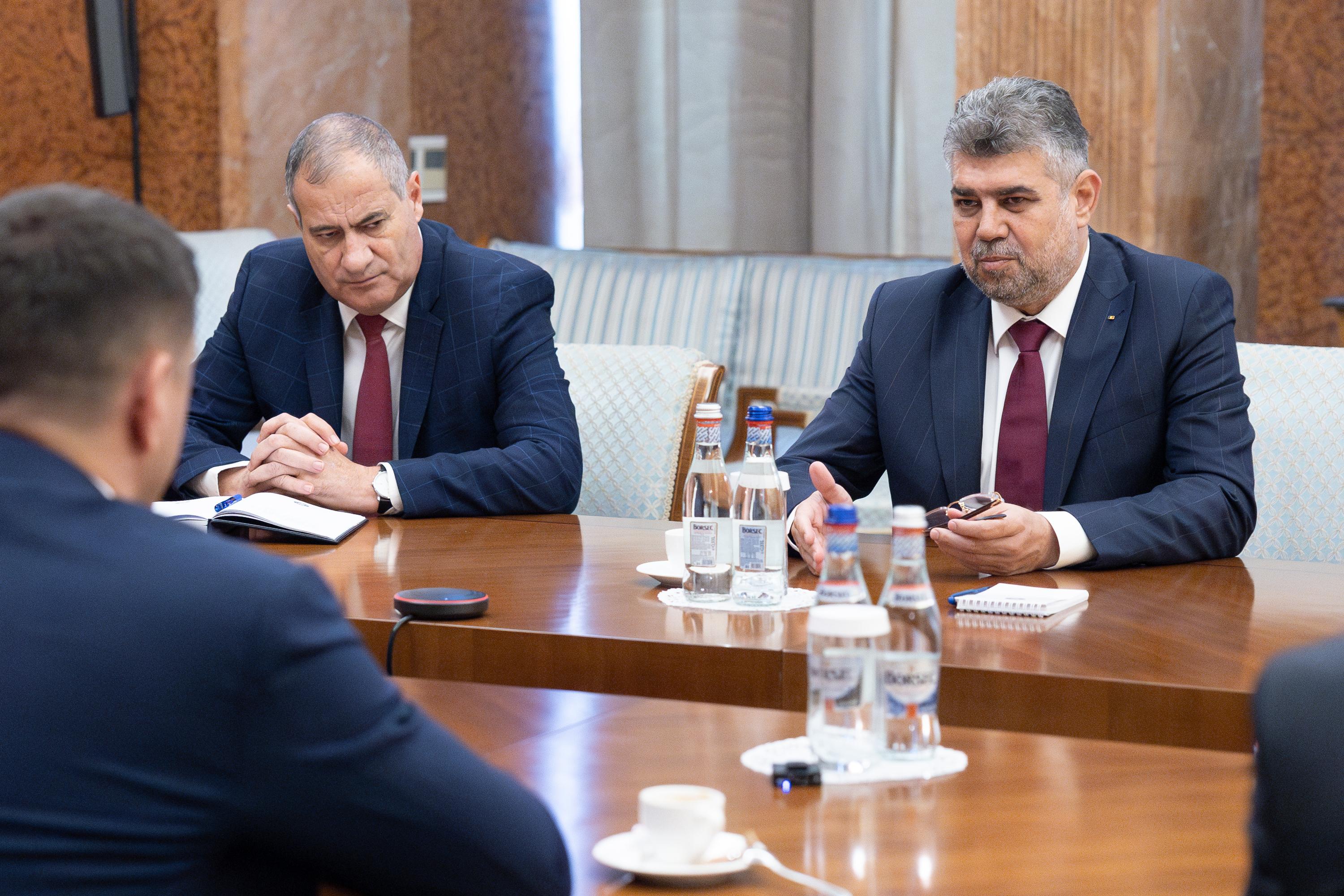 Consultări pentru calendarul prezidențialelor. Marcel Ciolacu se întâlnește la Guvern cu REPER și Forța Dreptei
