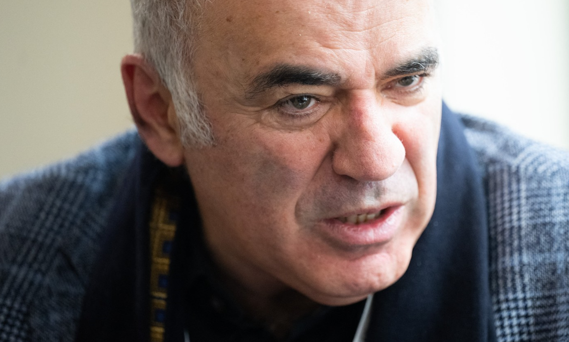 Kasparov: Putin e fericit să intervină oriunde, pentru a tulbura apele, dar România nu e un teritoriu unde poate face un progres real