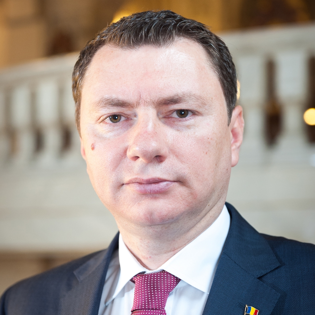 Tendințe economice 2025: riscuri și provocări pentru România