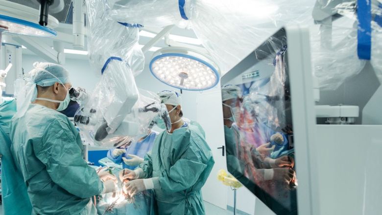 Afecțiunea care poate provoca impotență și sindrom de coadă de cal. Cum se tratează?