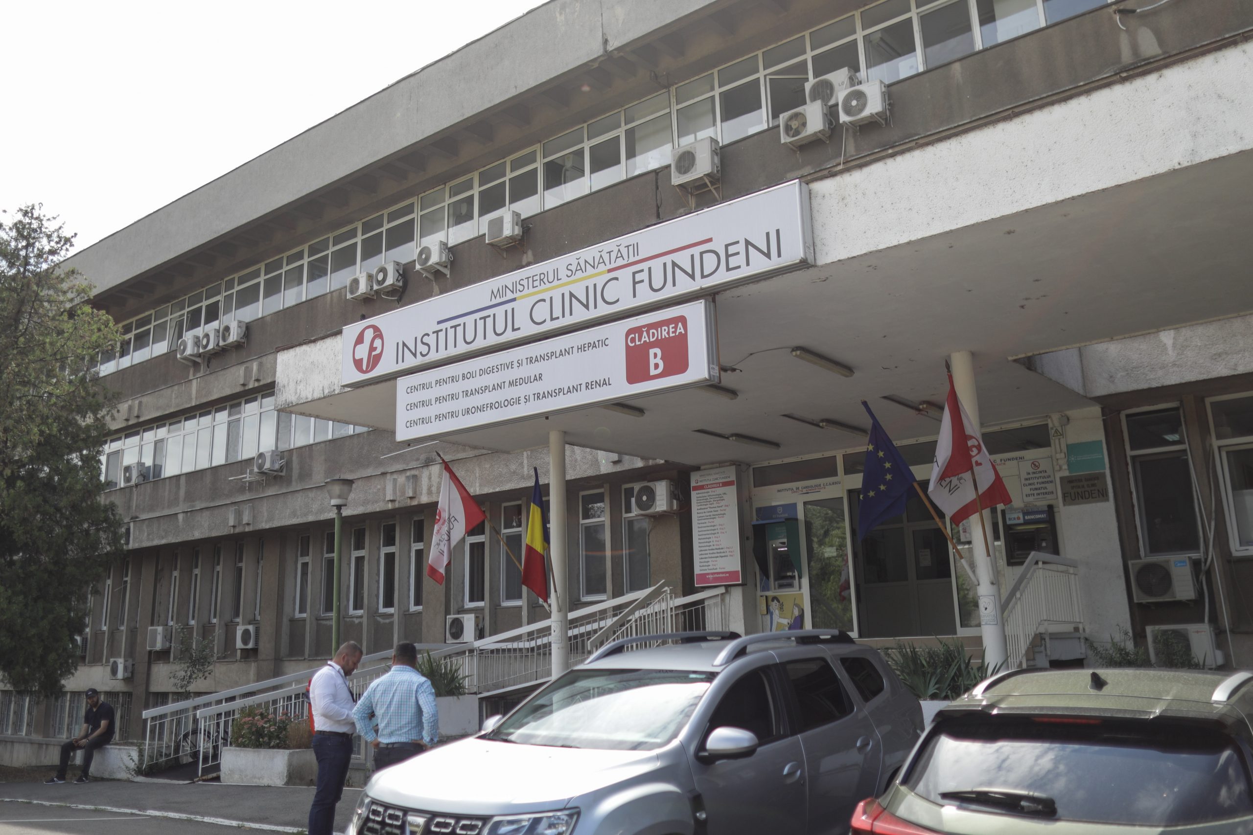 Pană majoră de curent în trei spitale din București, pe fondul caniculei. Zonele critice au funcționat pe generatoare