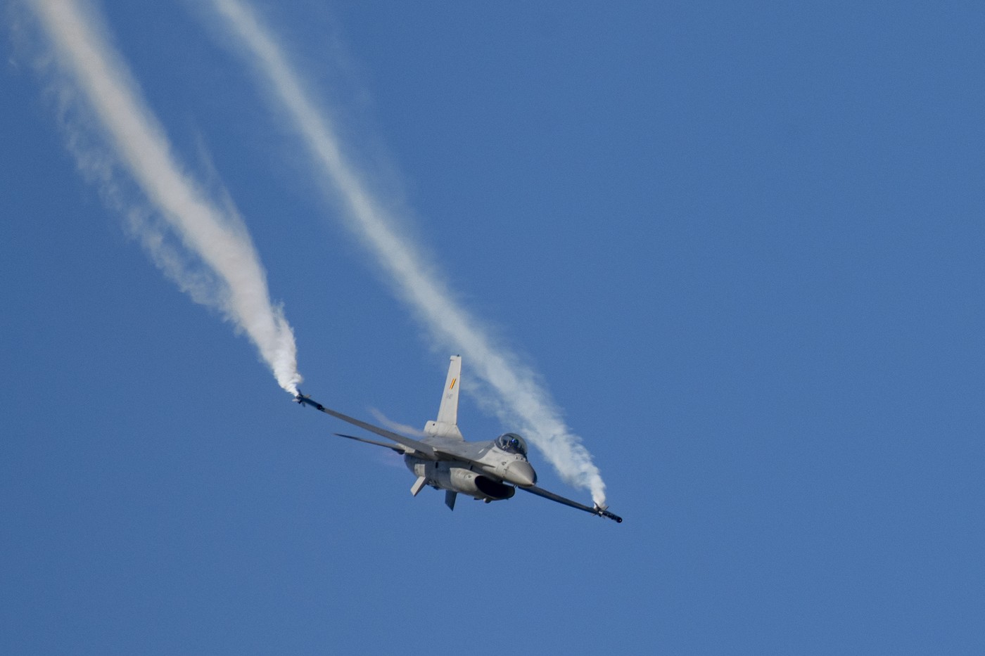 Rusia oferă recompensă pentru primul avion F-16 doborât în Ucraina. Câți bani promite Moscova pentru vânătoarea de avioane occidentale