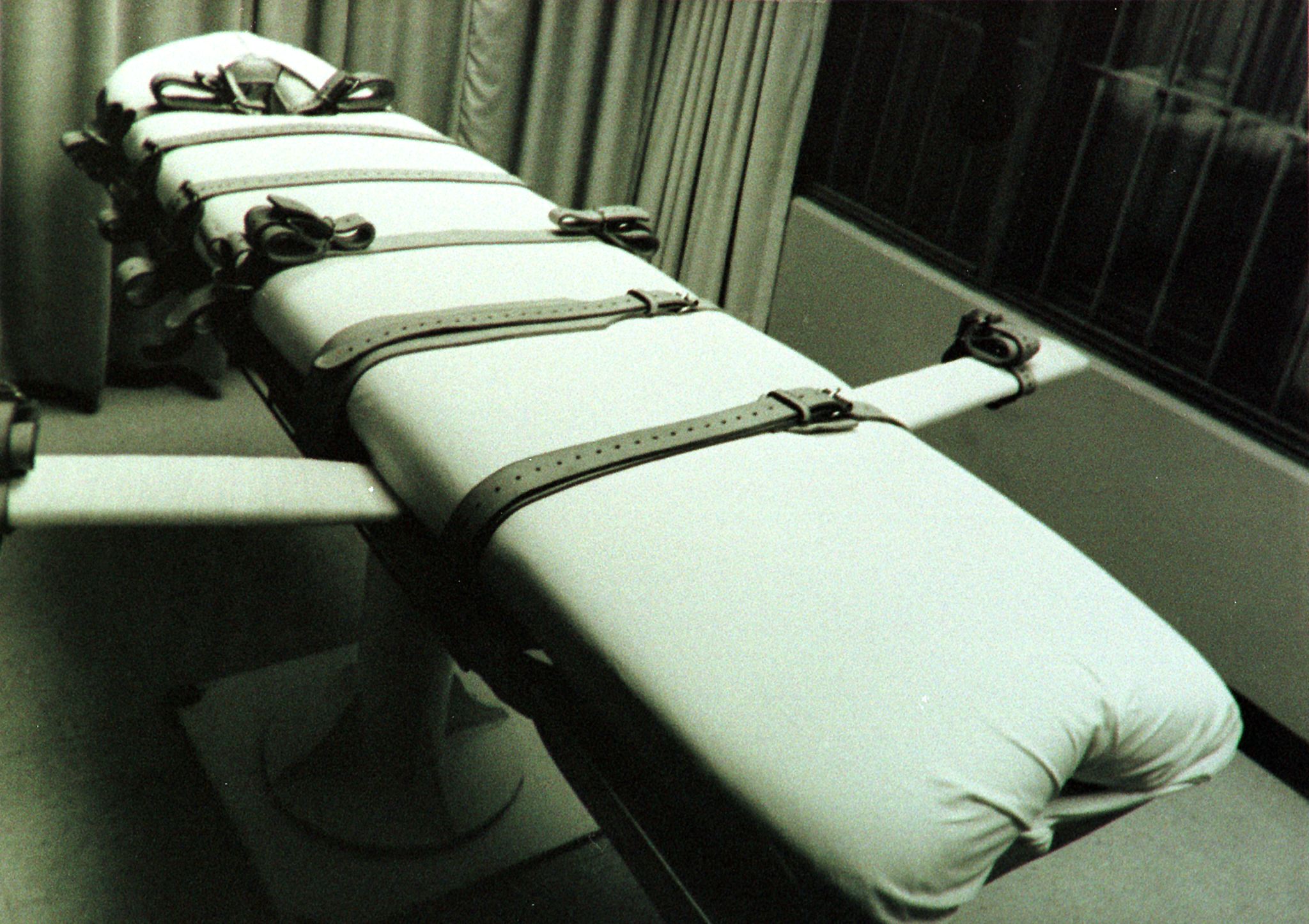 Un condamnat la moarte primește o amânare a sentinței cu 20 de minute înainte de execuție. Și nu e prima oară când se întâmplă asta