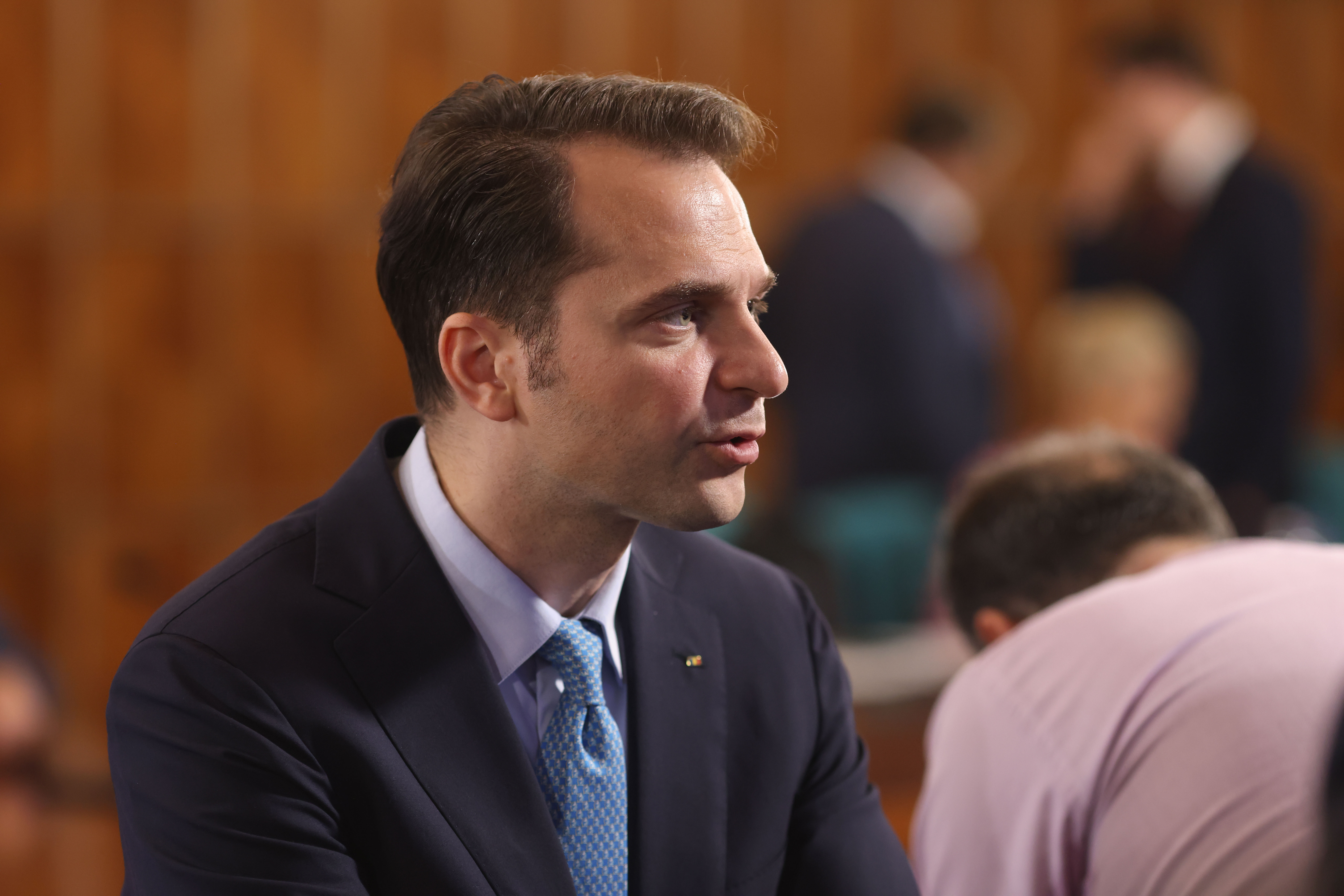 Producătorii de energie din România, convocați de ministrul Burduja în ședință. Agenda discuțiilor