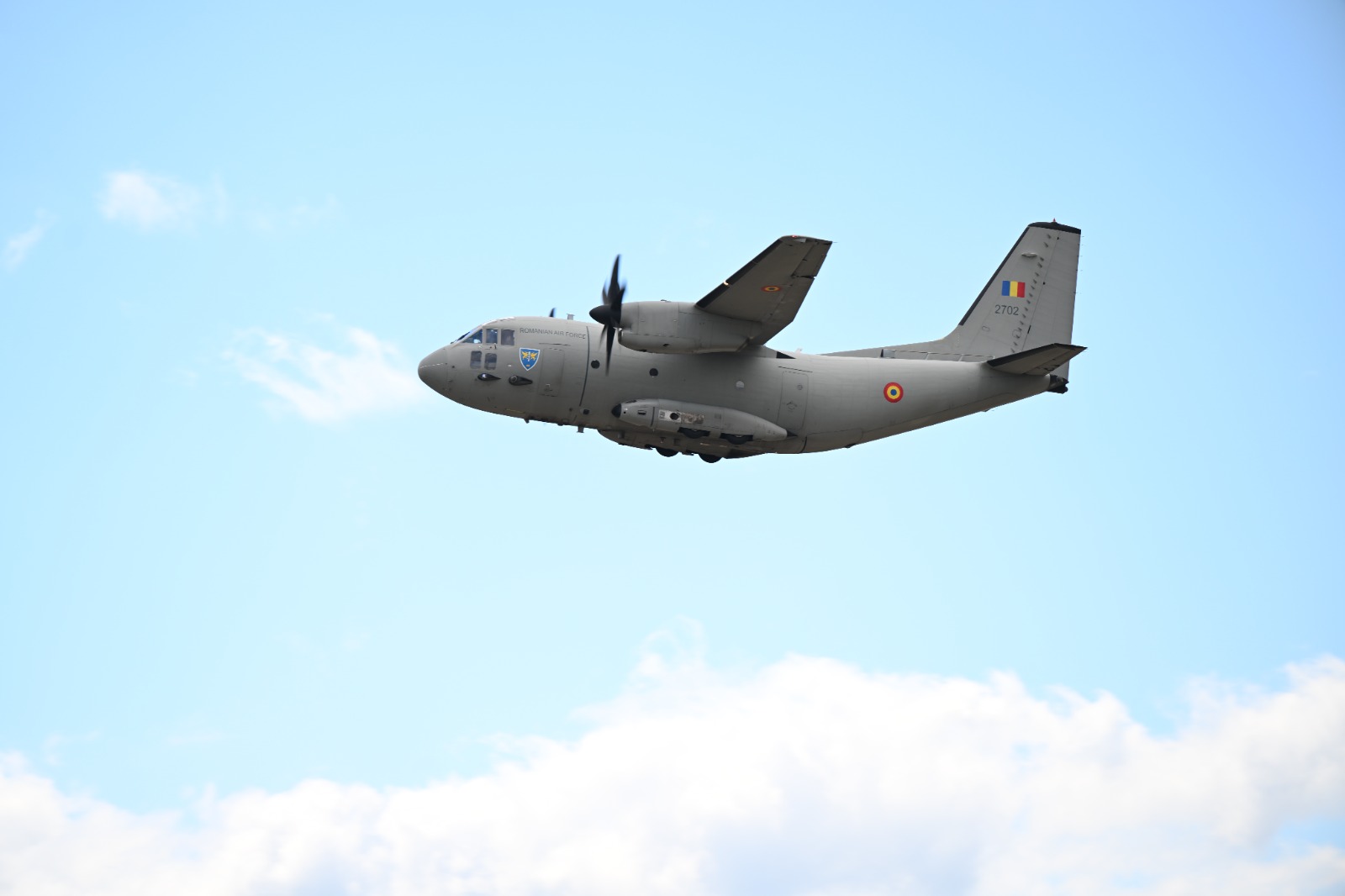 Două avioane ale Armatei Române au plecat în Macedonia de Nord pentru a ajuta la stingerea incendiilor