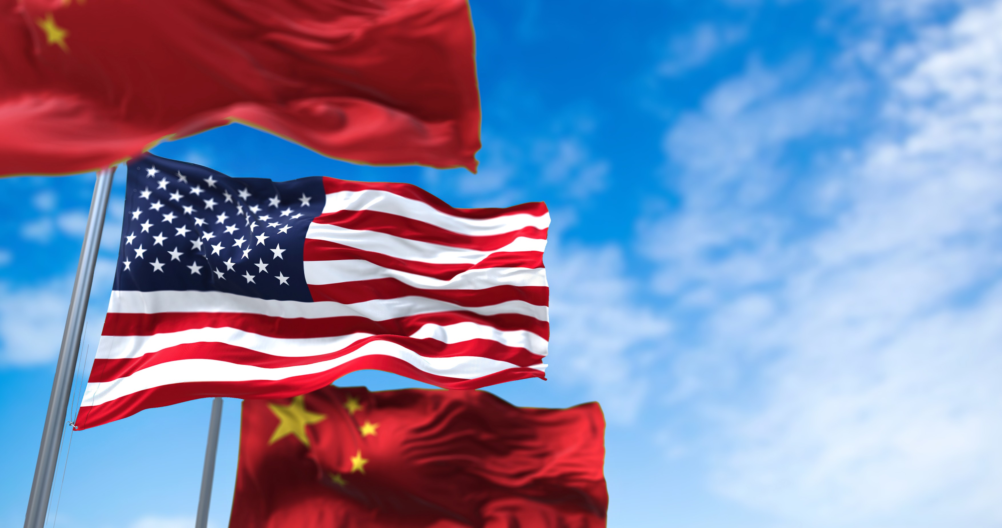 China suspendă negocierilecu SUA în chestiunea controlului armelor și neproliferarea. "Încrederea politică reciprocă a fost subminată"