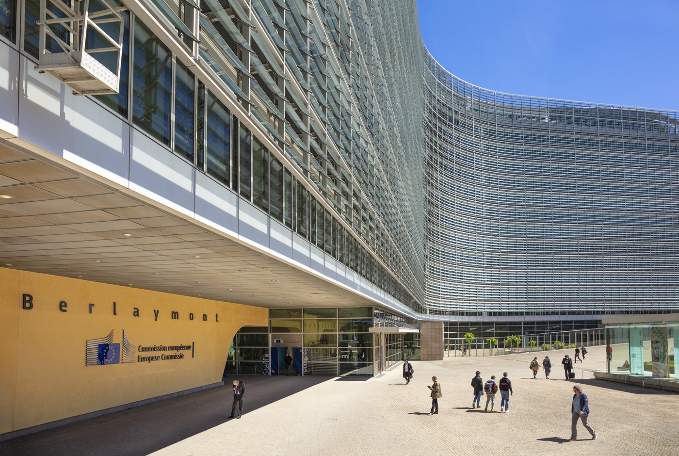 Reacția Comisiei Europene după decizia Tribunalului UE privind contractele pentru vaccinuri Covid: A trebuit găsit un echilibru