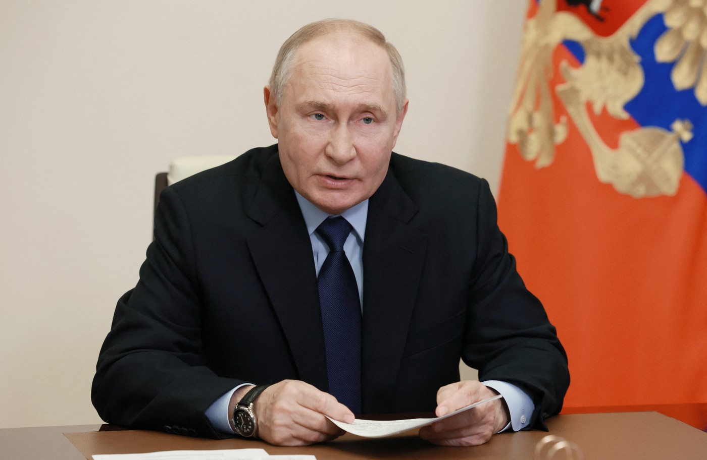 Vladimir Putin merge într-o vizită oficială în Azerbaidjan
