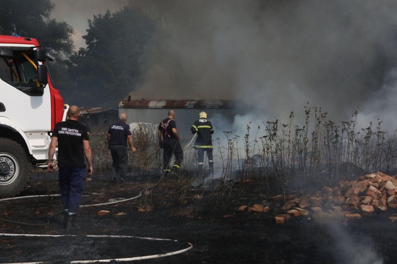 pompieri incendiu bulgaria