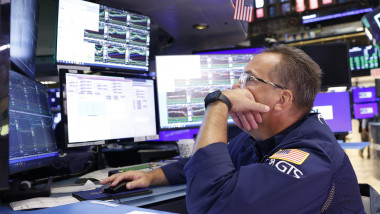 Opening Bell at the NYSE in New York