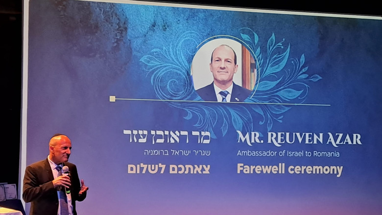 Ambasadorul Israelului, Reuven Azar, la ceremonia dedicată încheierii mandatului în România. Foto- arhiva personală:Facebook