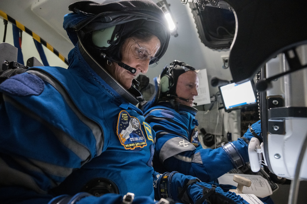 Astronauţii NASA din capsula Starliner a Boeing ar putea rămâne blocaţi în spaţiu până în august