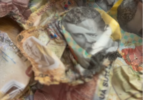 Cum arată banii pe care un român i-a ascuns în sobă. Motivul pentru care BNR a decis, totuși, să-i înlocuiască toate bancnotele