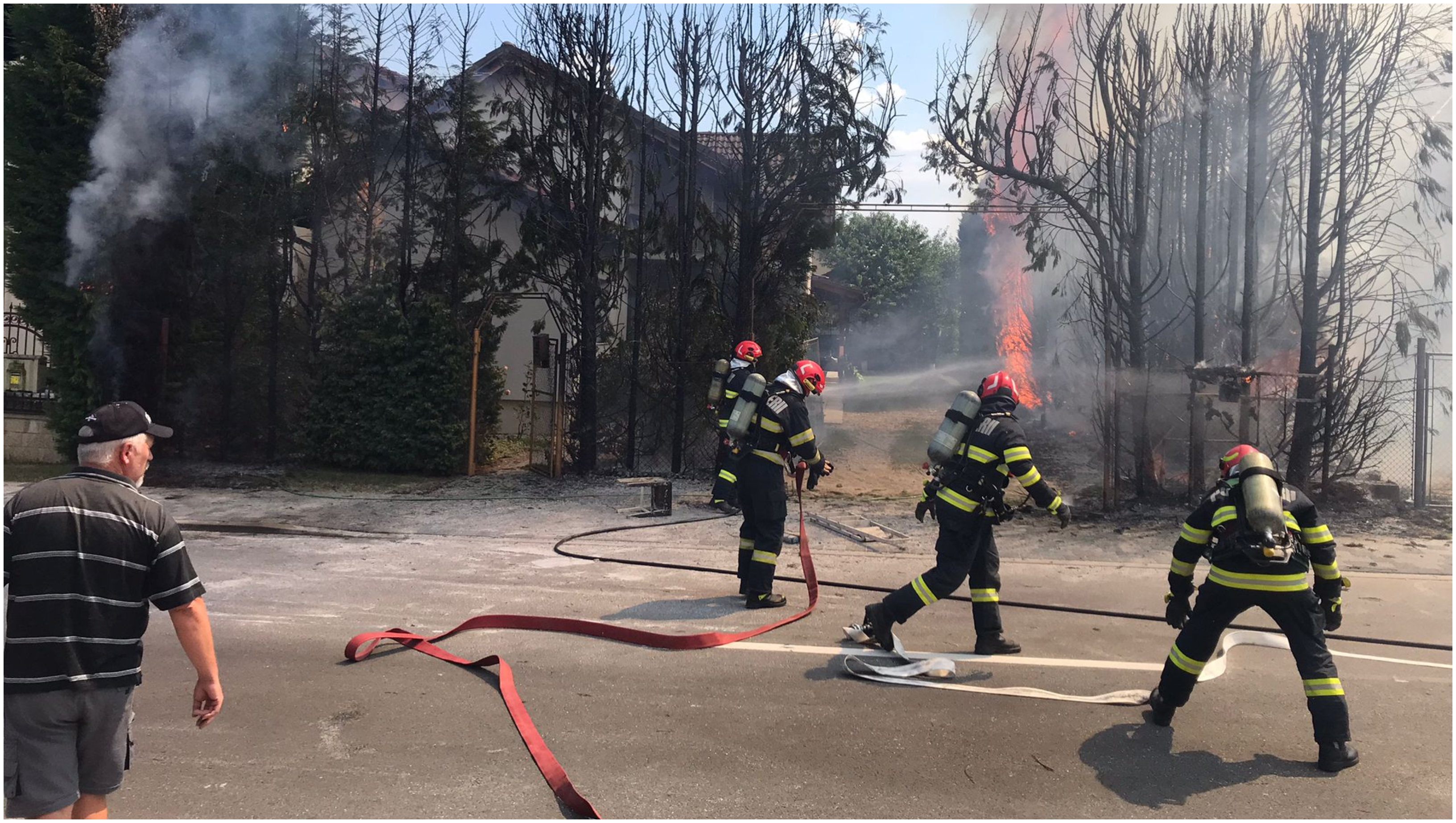 Alertă în Alba Iulia, după ce o țeavă de gaz a luat foc. De la ce a pornit incendiul
