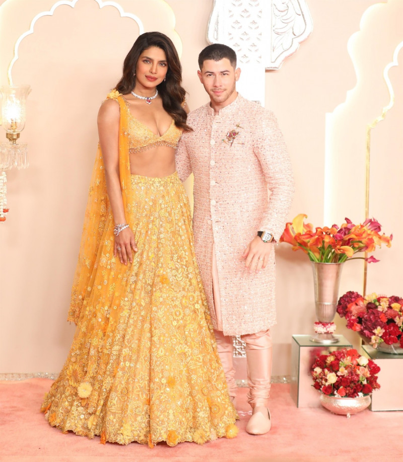 Nick Jonas and Priyanka put on a head turning display as they attended Anant Ambani's wedding.