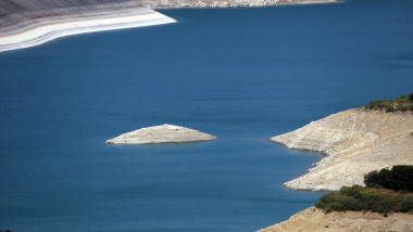 Greece Fears Water Shortages after Warmest Winter Ever