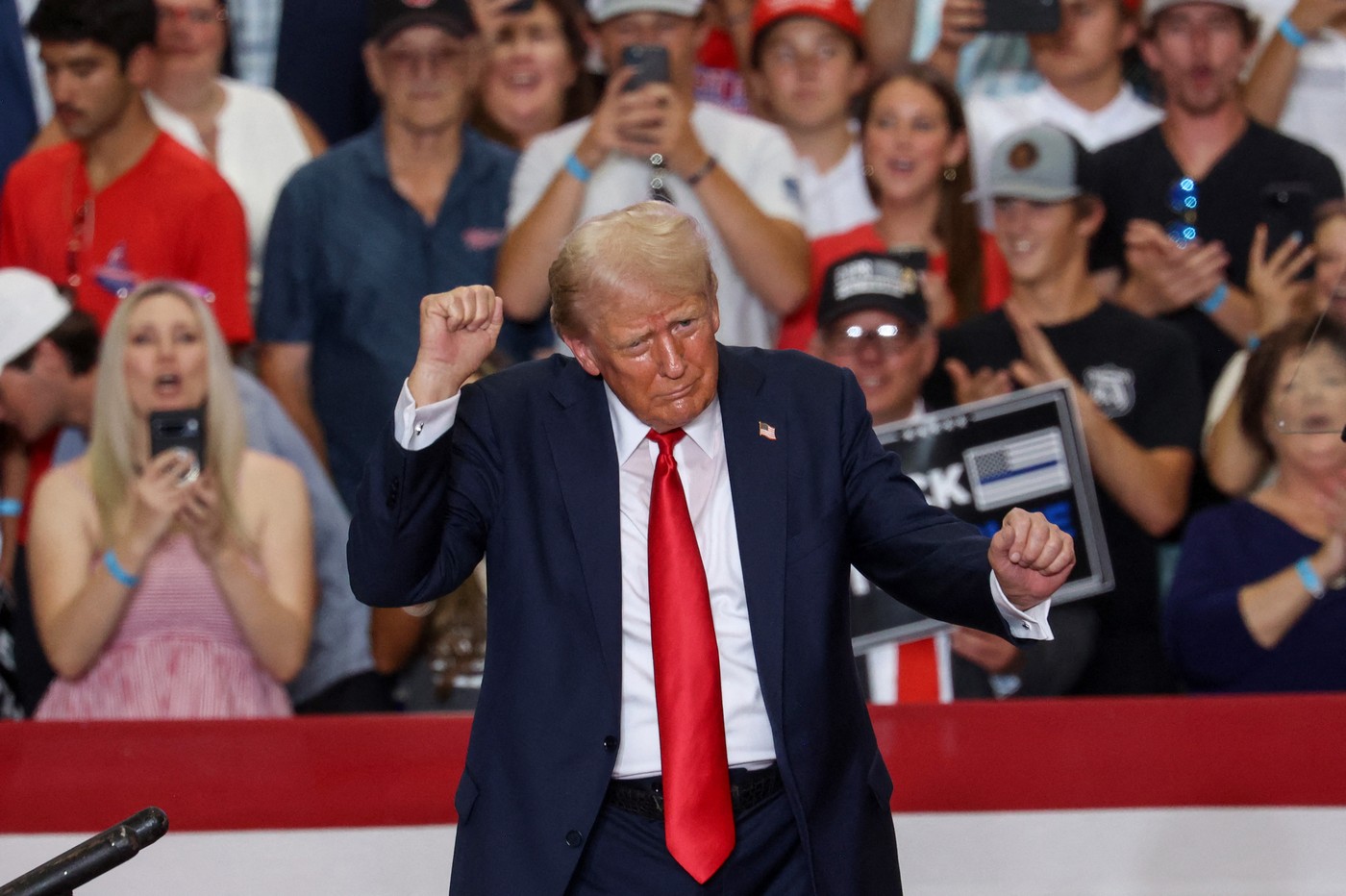 Promisiunea lui Trump pentru susținători, dacă va câștiga alegerile prezidențiale: ”Nu va mai trebui să votați, creștinii mei frumoși!”