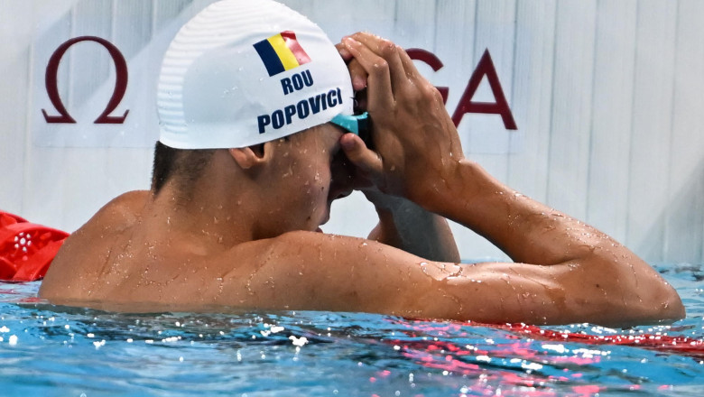 David Popovici nu participă la cursa de 50 de metri liber de la Campionatele Mondiale de natație din Singapore