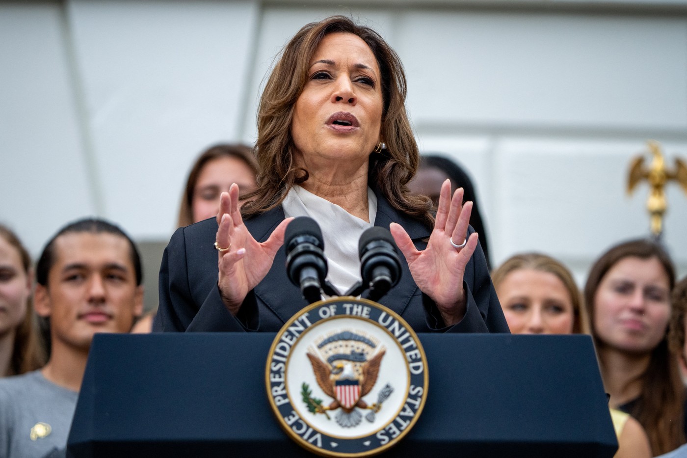 Primul discurs public al Kamalei Harris după anunțul retragerii lui Joe Biden din alegeri. „Președintele se recuperează rapid”