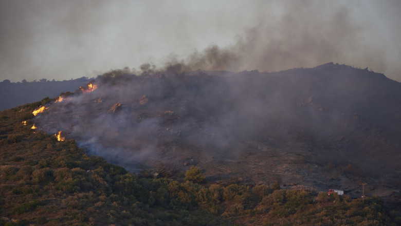 Incendiu de vegetatie in Grecia