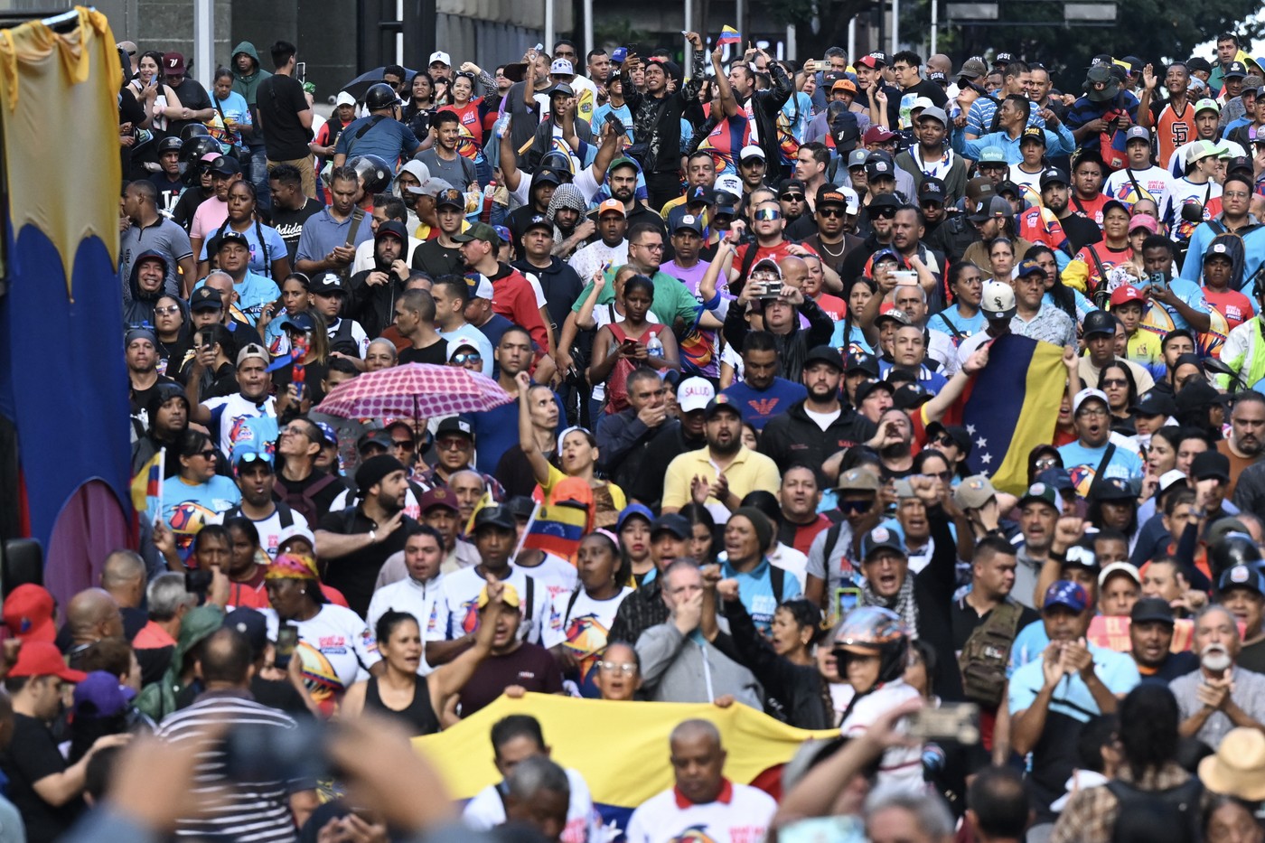 Opoziţia din Venezuela nu vrea noi alegeri. „E o lipsă de respect faţă de venezueleni. Suveranitatea poporului trebuie respectată”