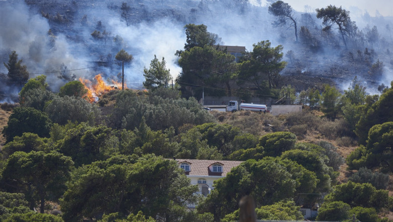 Large wilfire in Keratea - Attika, Greece