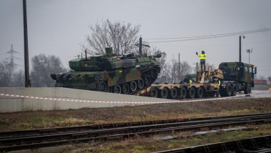 Sosirea tancurilor Leclerc în România. Foto- Statul Major francez