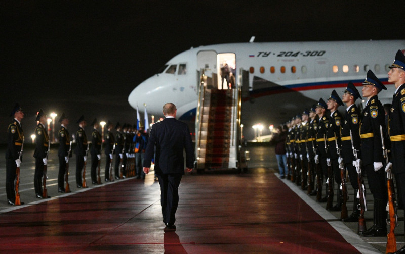 vladimir-putin-avion