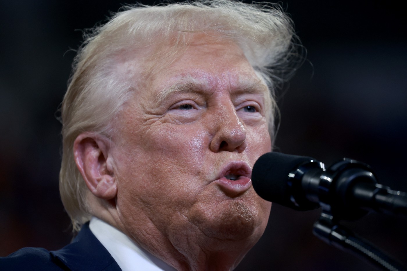 Trump cere ca pedeapsa sa în cazul Stormy Daniels să fie pronunțată abia după alegerile prezidențiale