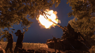 Ukrainian soldiers prepare for combat in Donetsk