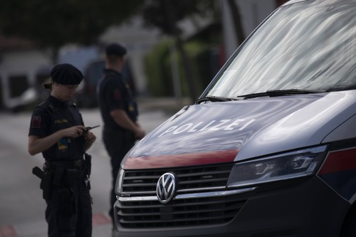 Anularea concertelor lui Taylor Swift la Viena: Polițiștii au găsit substanțe chimice pentru construirea unei bombe în casa suspectului