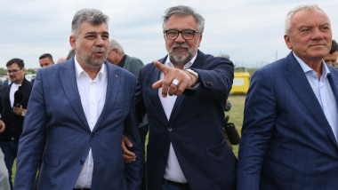 Președintele PSD, Marcel Ciolacu, alături de purtătorul de cuvânt al PSD, Lucian Romașcanu