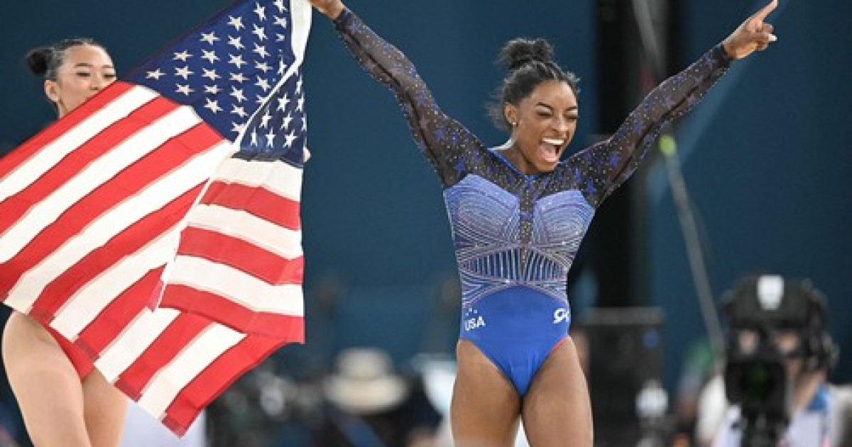 JO 2024. Gimnasta Simone Biles a câștigat aurul la individual compus. Pe ce locuri s-au clasat româncele|EpicNews