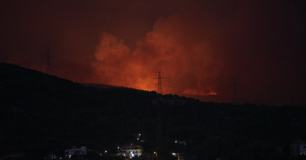 Care sunt zonele de foc în Grecia vara aceasta. Interviu cu coordonatorul pompierilor străini