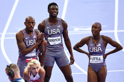 JO 2024. Atleţii americani au stabilit un nou record mondial în proba de ştafetă mixtă 4x400 m