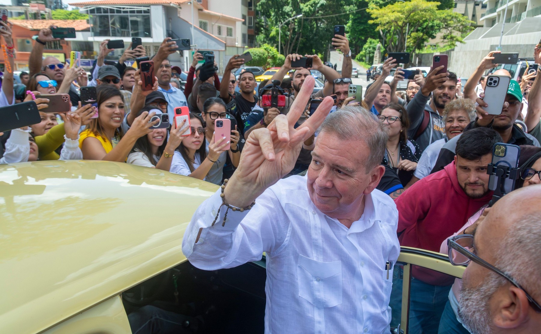 SUA îl recunosc pe contracandidatul lui Maduro drept câştigătorul alegerilor prezidențiale din Venezuela