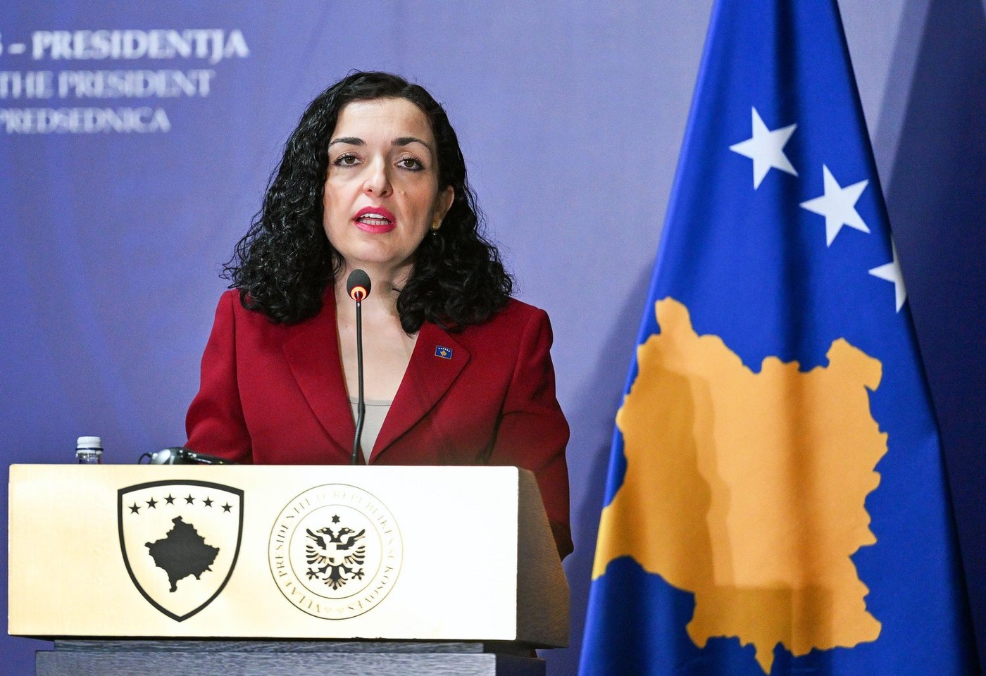 Preşedinta Kosovo, implicată într-o altercație pe aeroportul din Skopje. Incidentul a degenerat într-o dispută diplomatică
