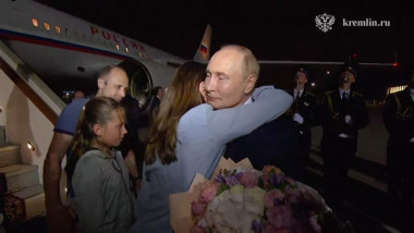 Putin, în întâmpinarea celor eliberați de americani în schimbul istoric cu Rusia. Foto/ Profimedia Images.jpg