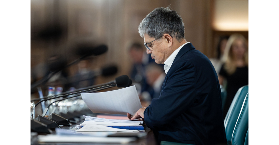 Bani de la fondul de Urgență pentru refacera caselor distruse de inundații
